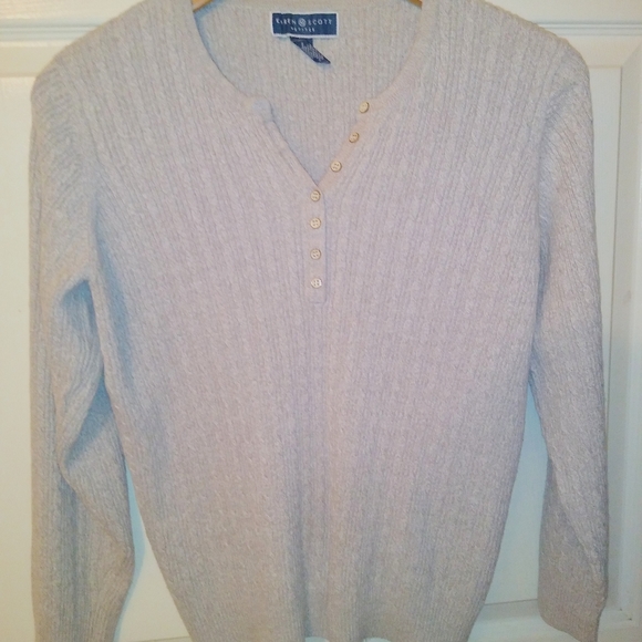 Karen Scott sweater - Picture 3 of 3